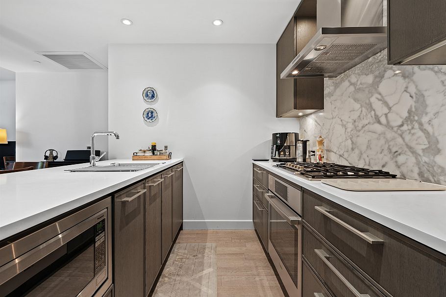 103 1055 Ridgewood Drive North Vancouver, BC - 11