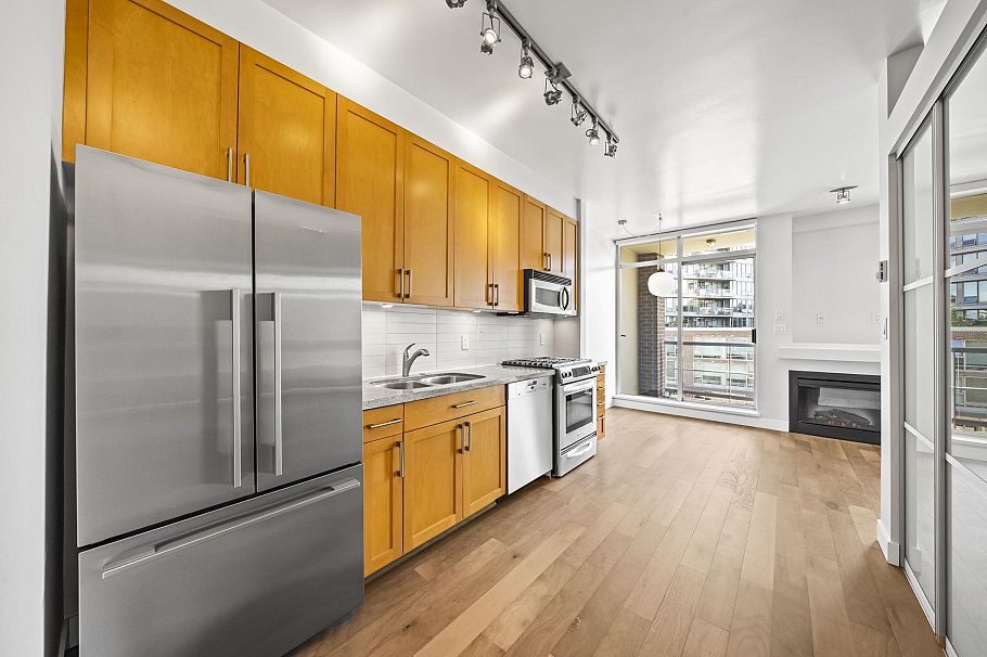 304 2055 Yukon Street Vancouver, BC - 12