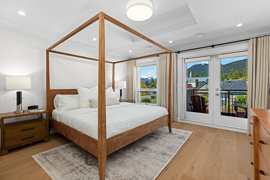 215 E 22nd Street North Vancouver, BC - 13
