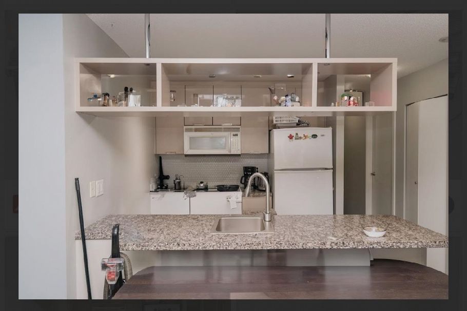 908 1082 Seymour Street Vancouver, BC - 1