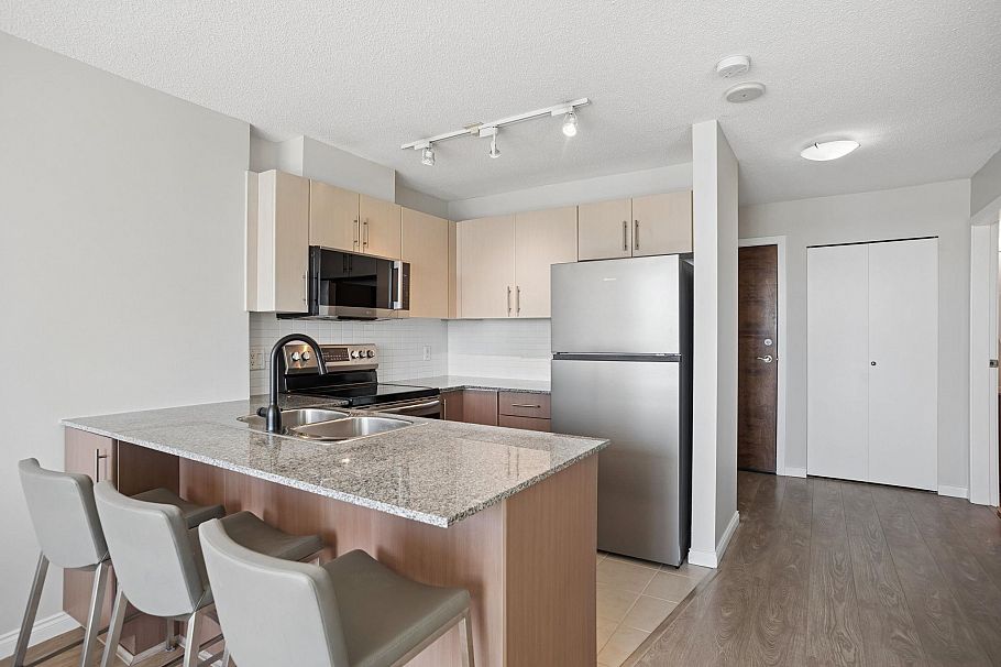 2201 550 Taylor Street Vancouver, BC - 10