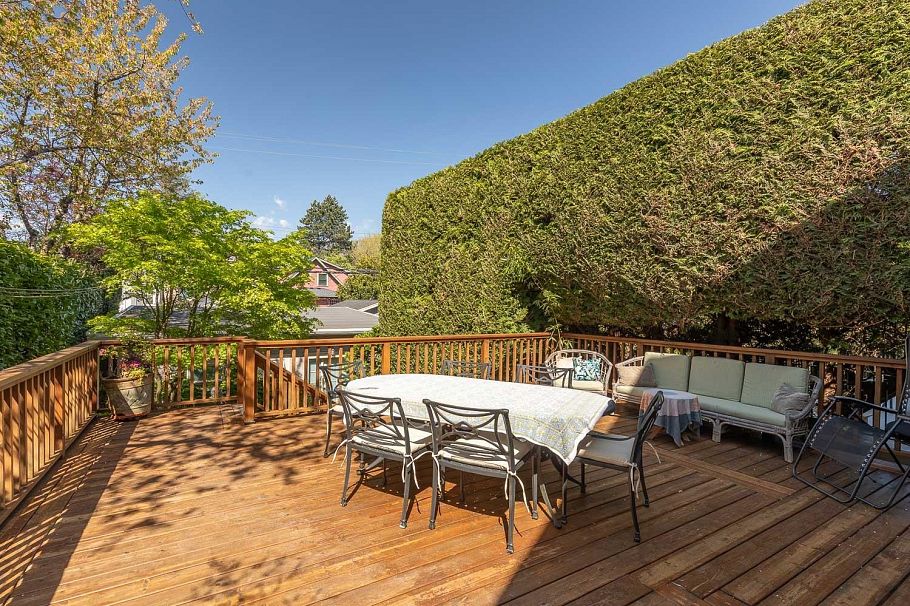 237 E 24th Avenue Vancouver, BC - 22