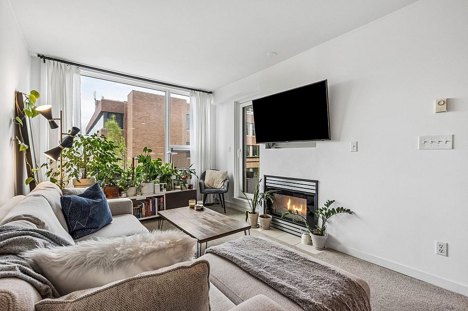 503 1888 York Avenue Vancouver, BC - 3