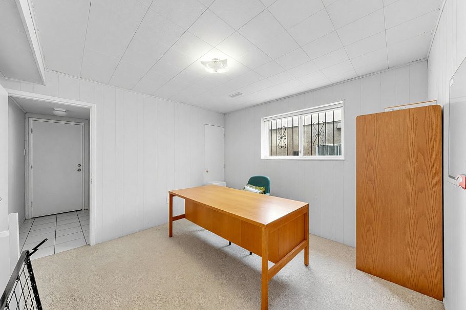 245 W 63rd Avenue Vancouver, BC - 9