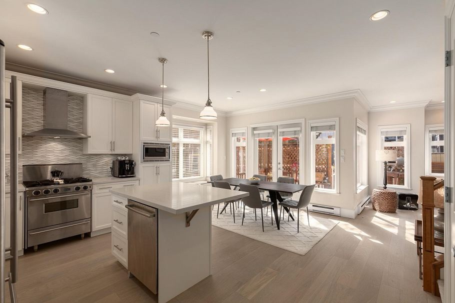 682 W 13th Avenue Vancouver, BC - 8