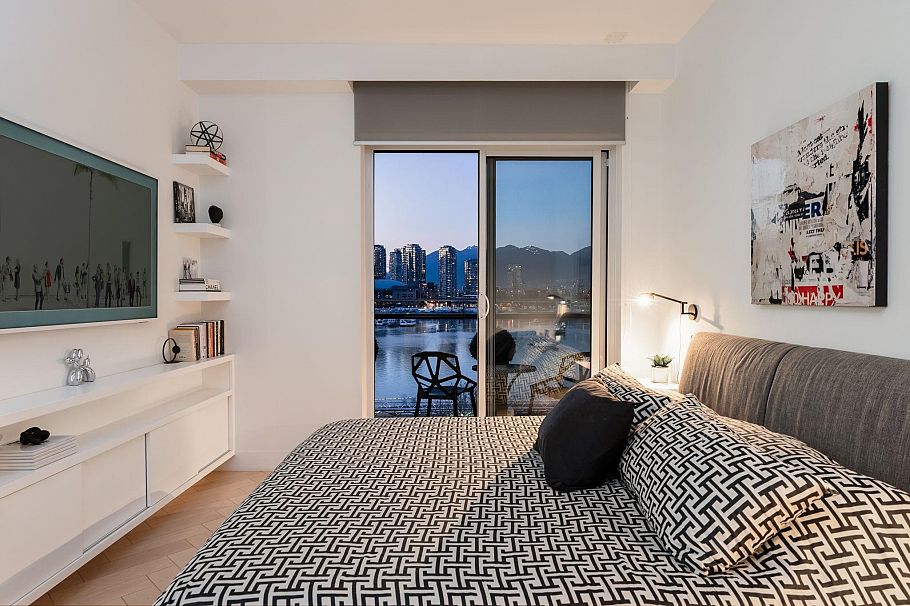 501 138 Athletes Way Vancouver, BC - 8