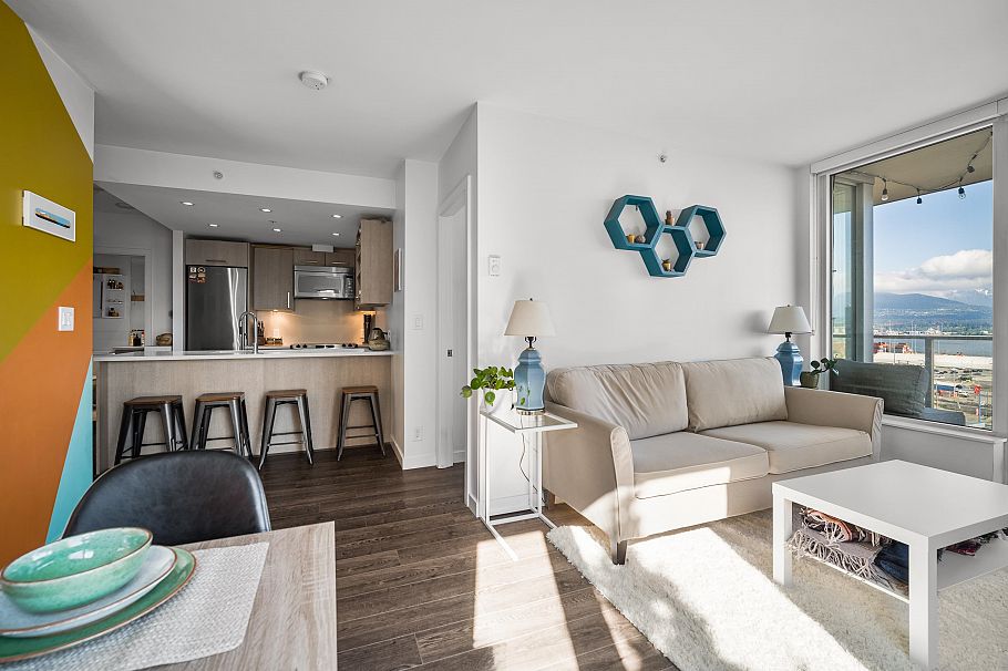 909 955 E Hastings Street Vancouver, BC - 14