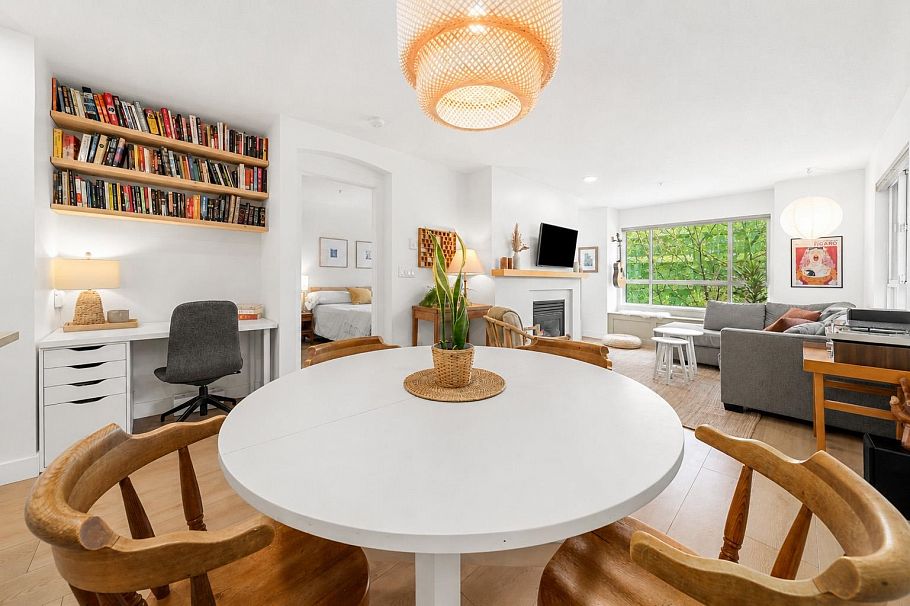 301 333 E 1st Street North Vancouver, BC - 7