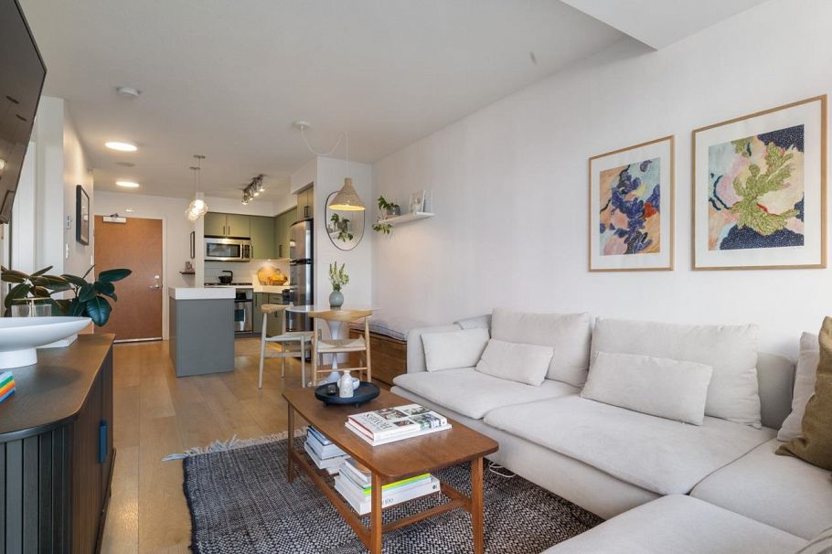 404 2770 Sophia Street Vancouver, BC - 5