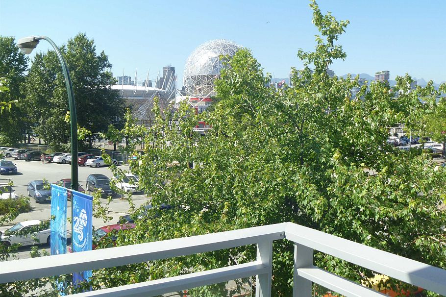 311 1618 Quebec Street Vancouver, BC - 13