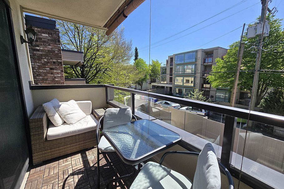 310 1266 W 13th Avenue Vancouver, BC - 13