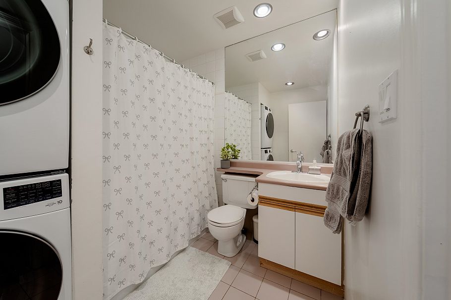 3033 Laurel Street Vancouver, BC - 15