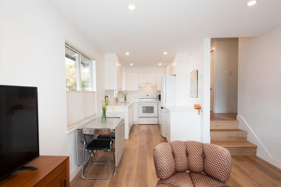 208 2211 Wall Street Vancouver, BC - 13