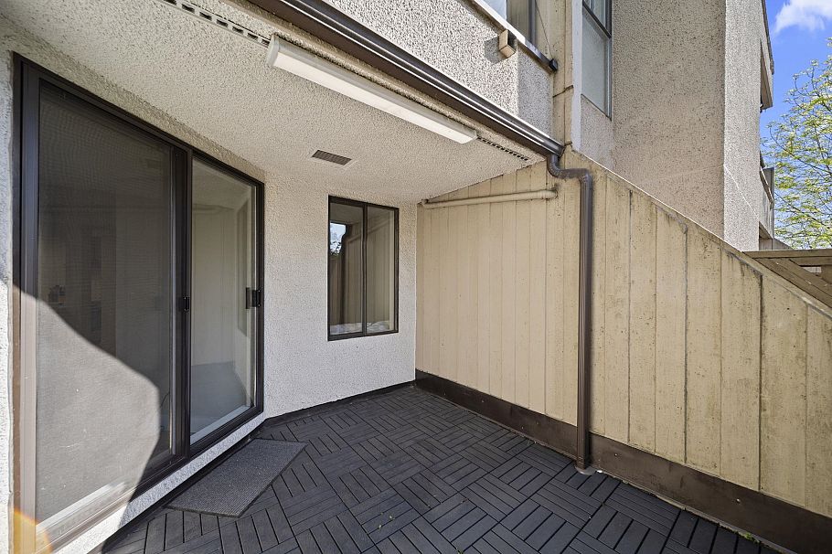 215 1080 Pacific Street Vancouver, BC - 21