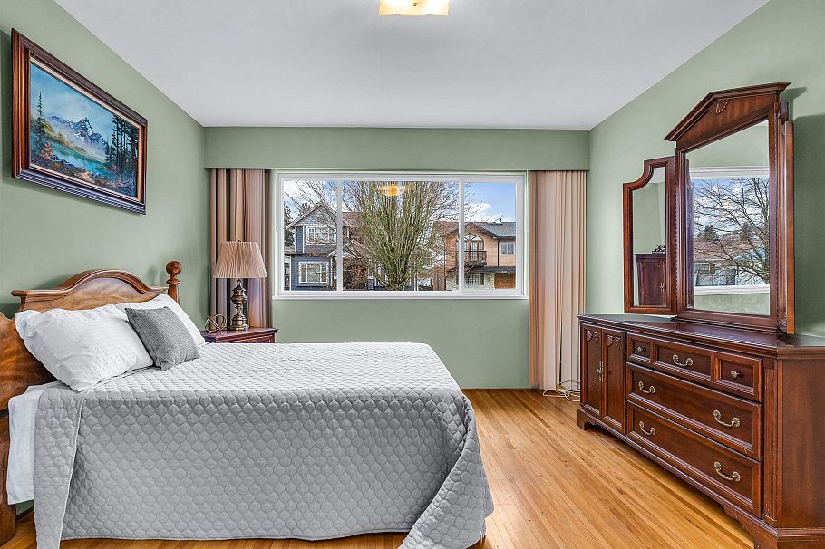 3031 E 16th Avenue Vancouver, BC - 13