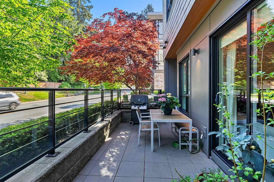 103 1055 Ridgewood Drive North Vancouver, BC - 2