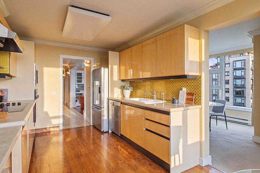 903 2350 W 39th Avenue Vancouver, BC - 10
