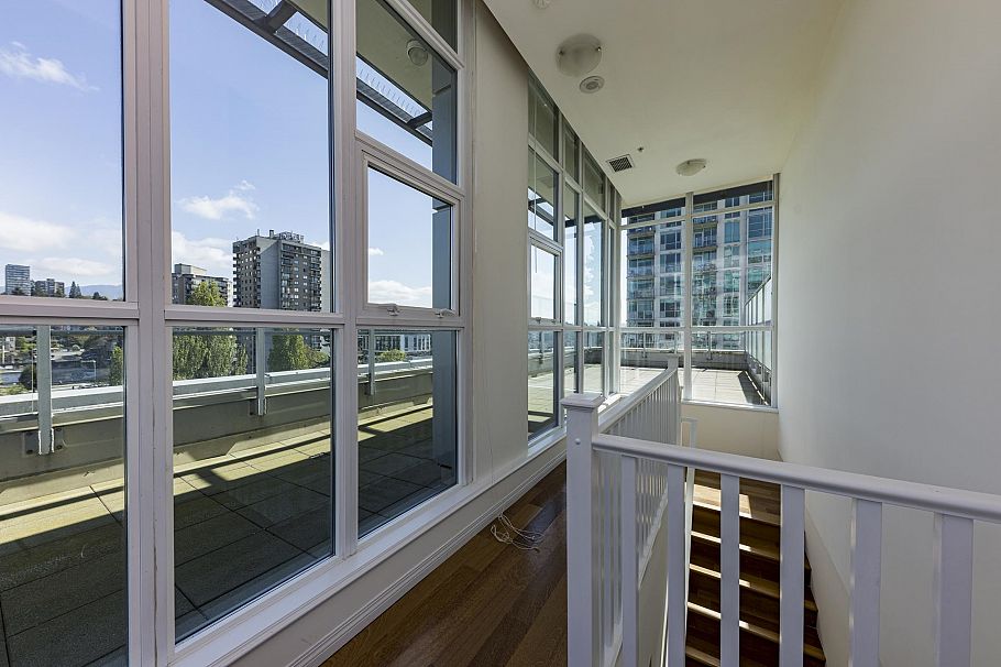 PH1 168 E Esplanade North Vancouver, BC - 12