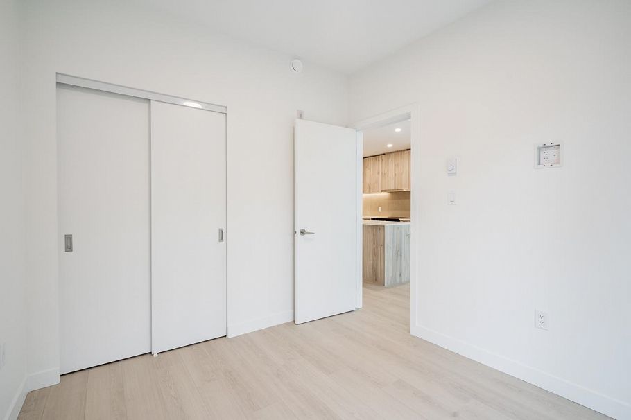 412 3596 Malsum Drive North Vancouver, BC - 22
