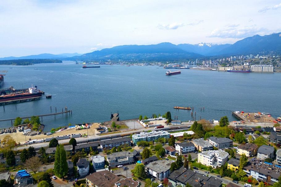 208 2211 Wall Street Vancouver, BC - 29