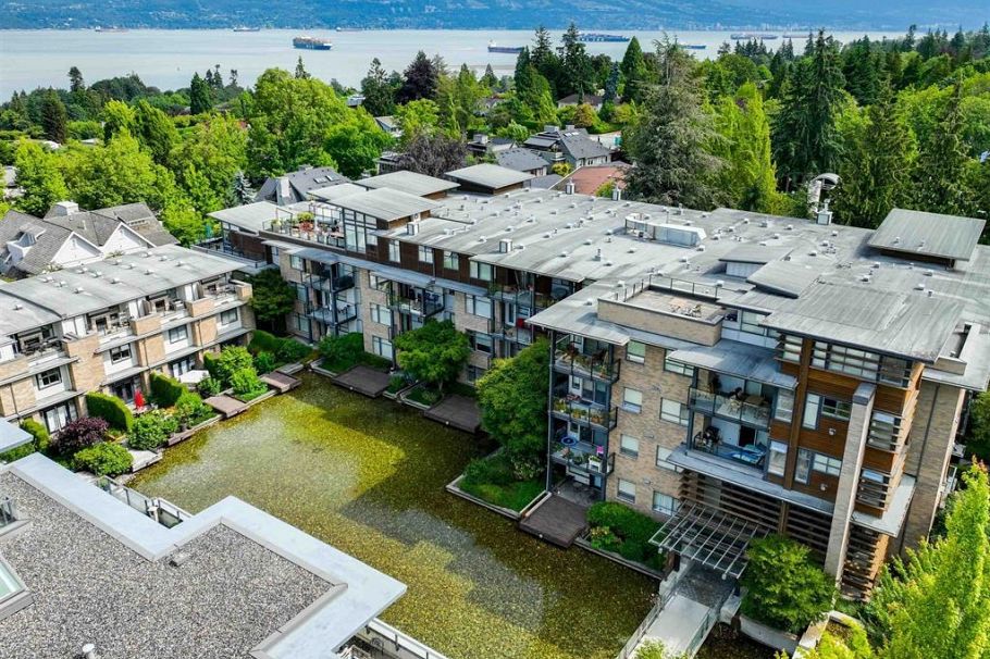207 5955 Iona Drive Vancouver, BC - 1