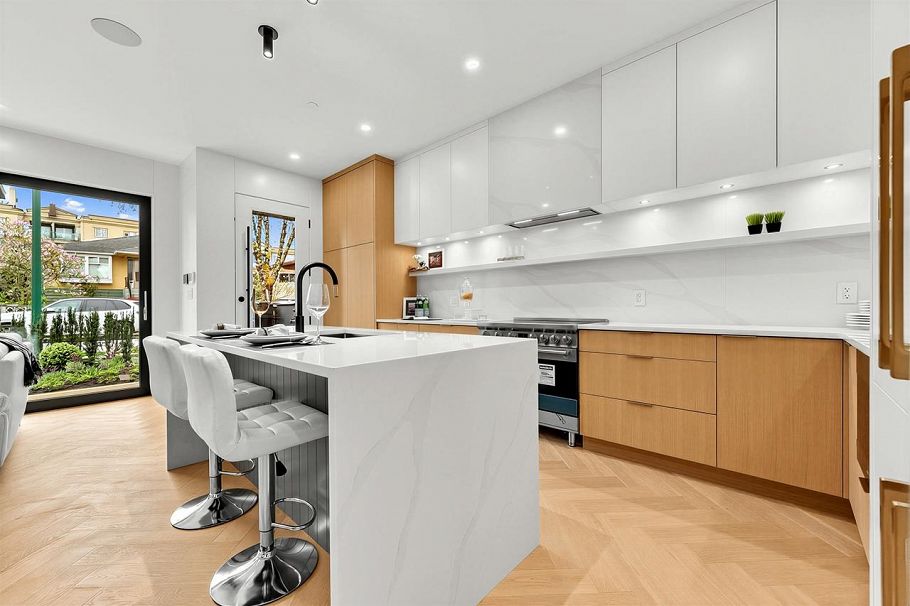 4956 Chester Street Vancouver, BC - 9