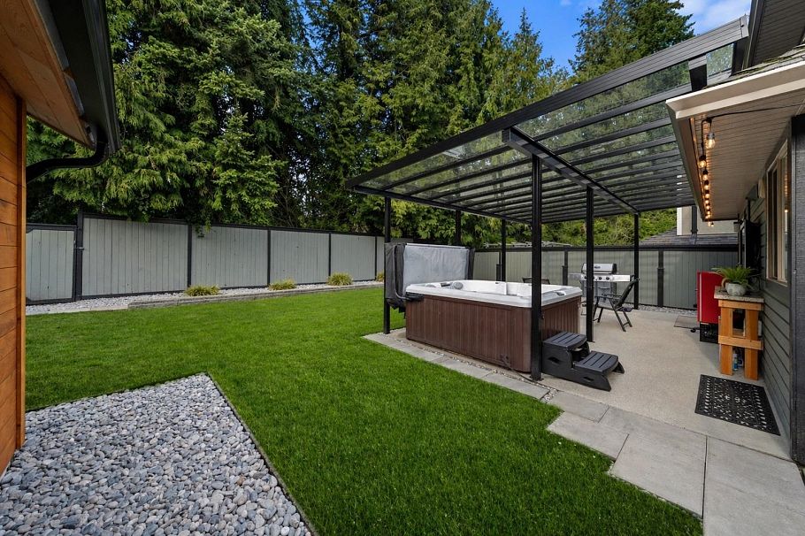 1216 Plateau Drive North Vancouver, BC - 4