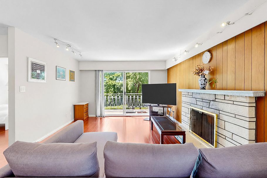 245 W 63rd Avenue Vancouver, BC - 11