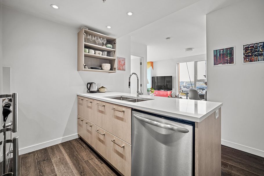 909 955 E Hastings Street Vancouver, BC - 25