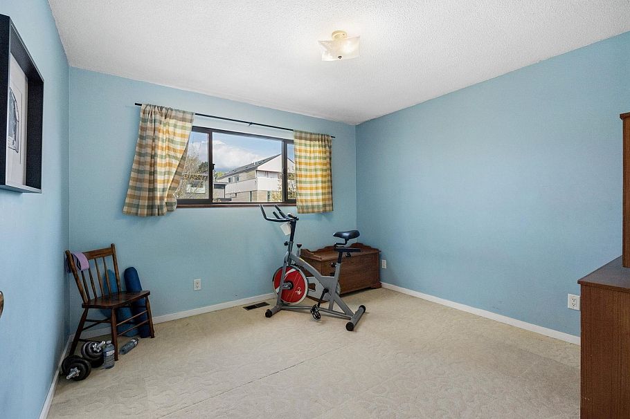 2050 E 13th Avenue Vancouver, BC - 26