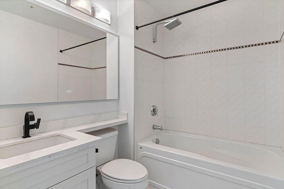 3007 1189 Melville Street Vancouver, BC - 7
