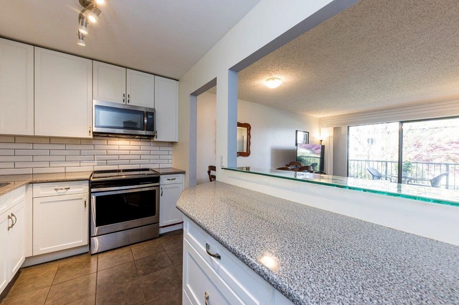 212 236 W 2nd Street North Vancouver, BC - 16