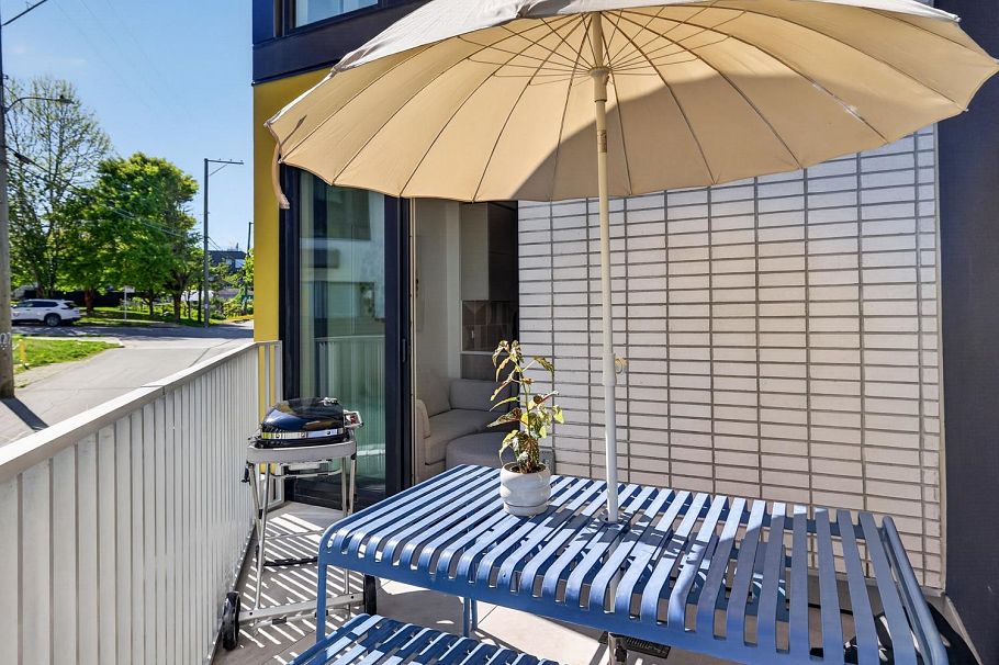 216 322 E 15th Avenue Vancouver, BC - 10