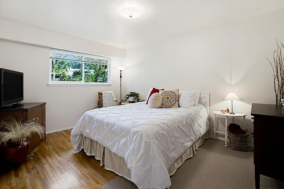 509 Granada Crescent North Vancouver, BC - 23