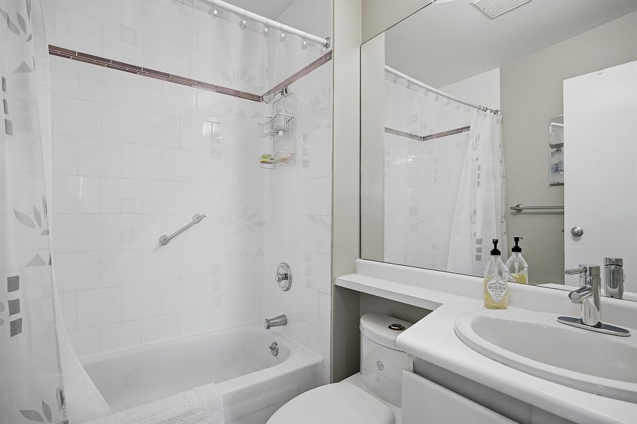 1607 989 Nelson Street Vancouver, BC - 12