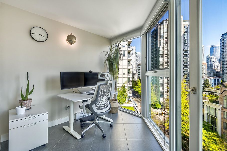 1001 1323 Homer Street Vancouver, BC - 10