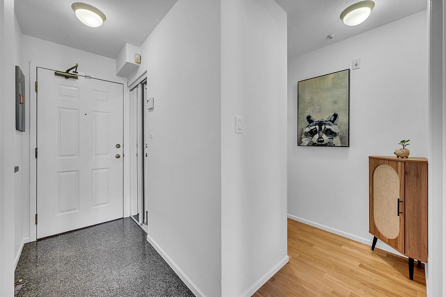 206 511 W 7th Avenue Vancouver, BC - 16