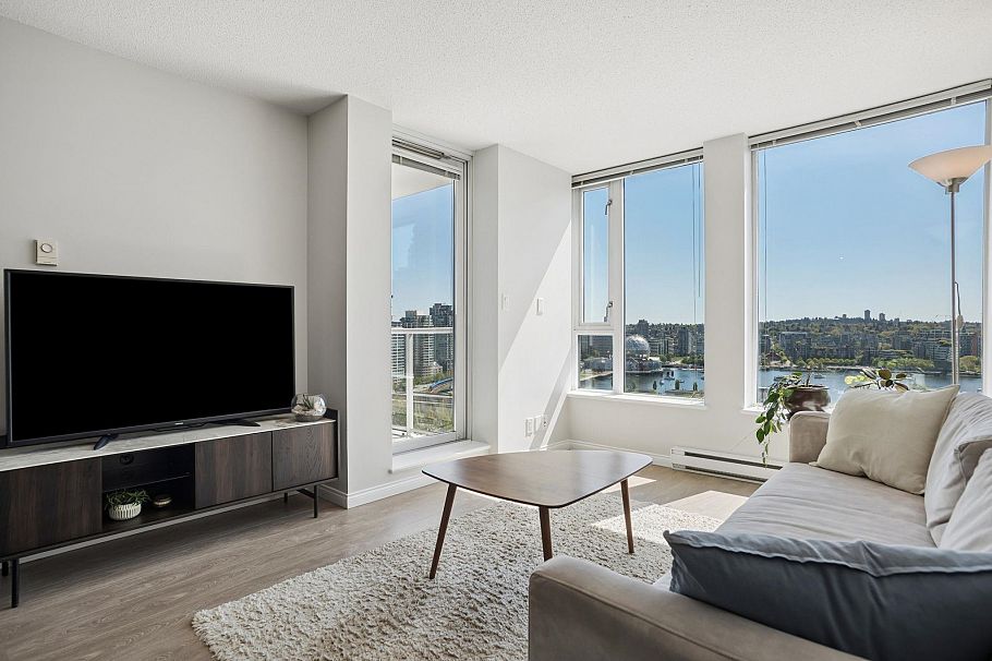2201 550 Taylor Street Vancouver, BC - 4