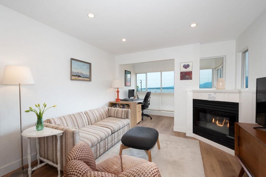 208 2211 Wall Street Vancouver, BC - 5