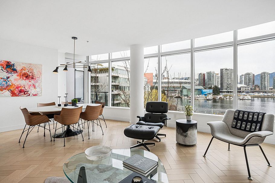 501 138 Athletes Way Vancouver, BC - 21