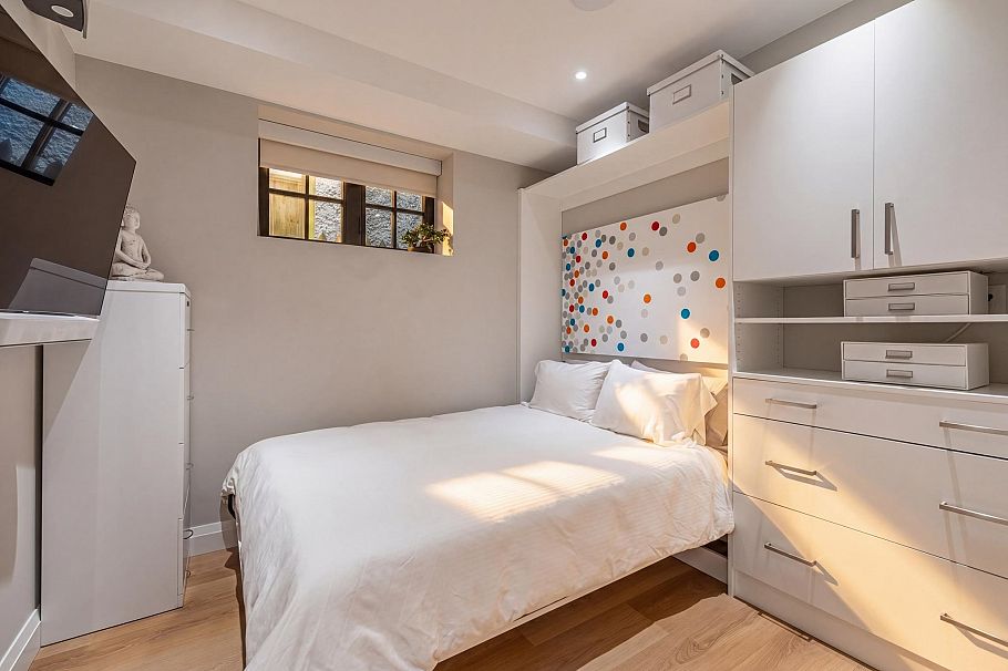 820 W 23rd Avenue Vancouver, BC - 29