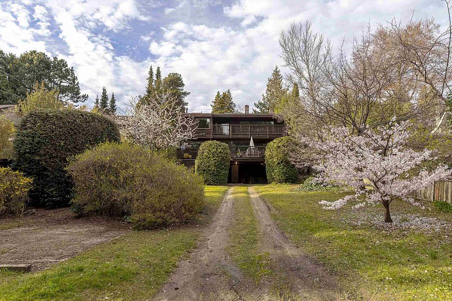 3956 W 38th Avenue Vancouver, BC - 27