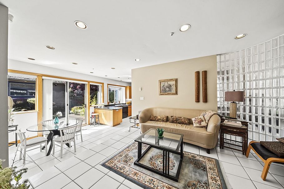4233 Quesnel Drive Vancouver, BC - 11