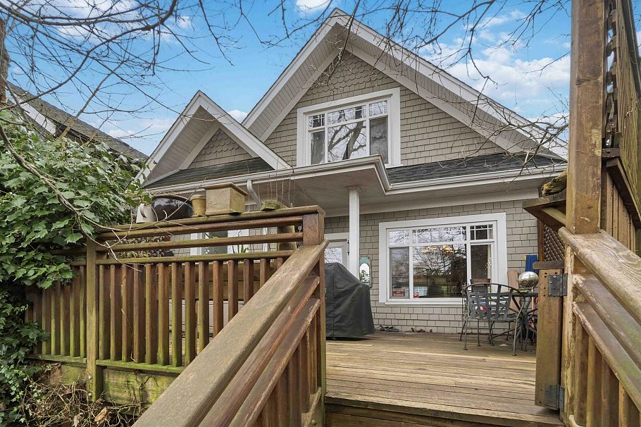 1783 E 37th Avenue Vancouver, BC - 22