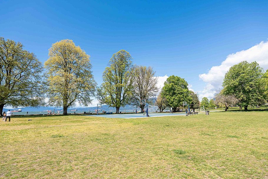 503 1888 York Avenue Vancouver, BC - 36