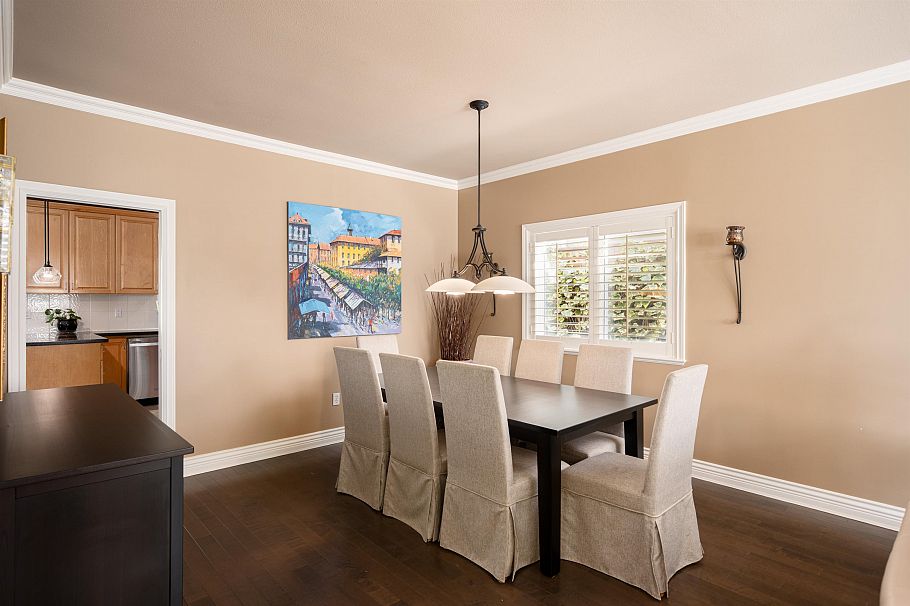 228 W Kings Road North Vancouver, BC - 6