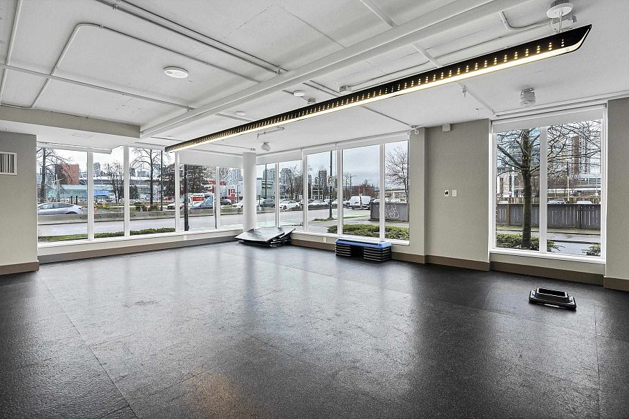 311 1618 Quebec Street Vancouver, BC - 36