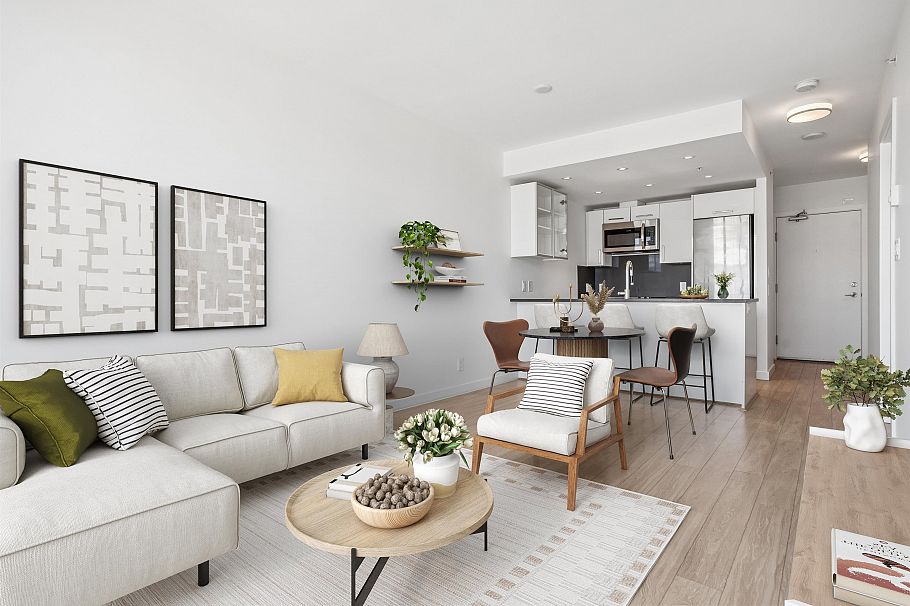 559 955 E Hastings Street Vancouver, BC - 2