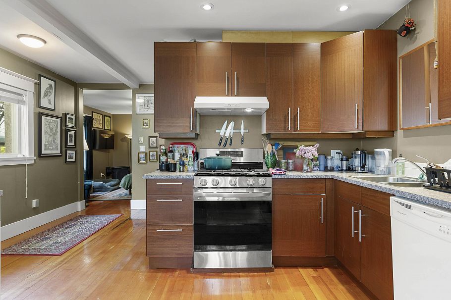 2258 Oxford Street Vancouver, BC - 7