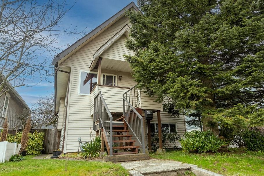 4535 Rupert Street Vancouver, BC - 5